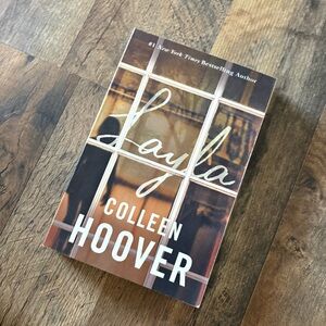 'Layla' Paperback Book - Brown/Black Cover